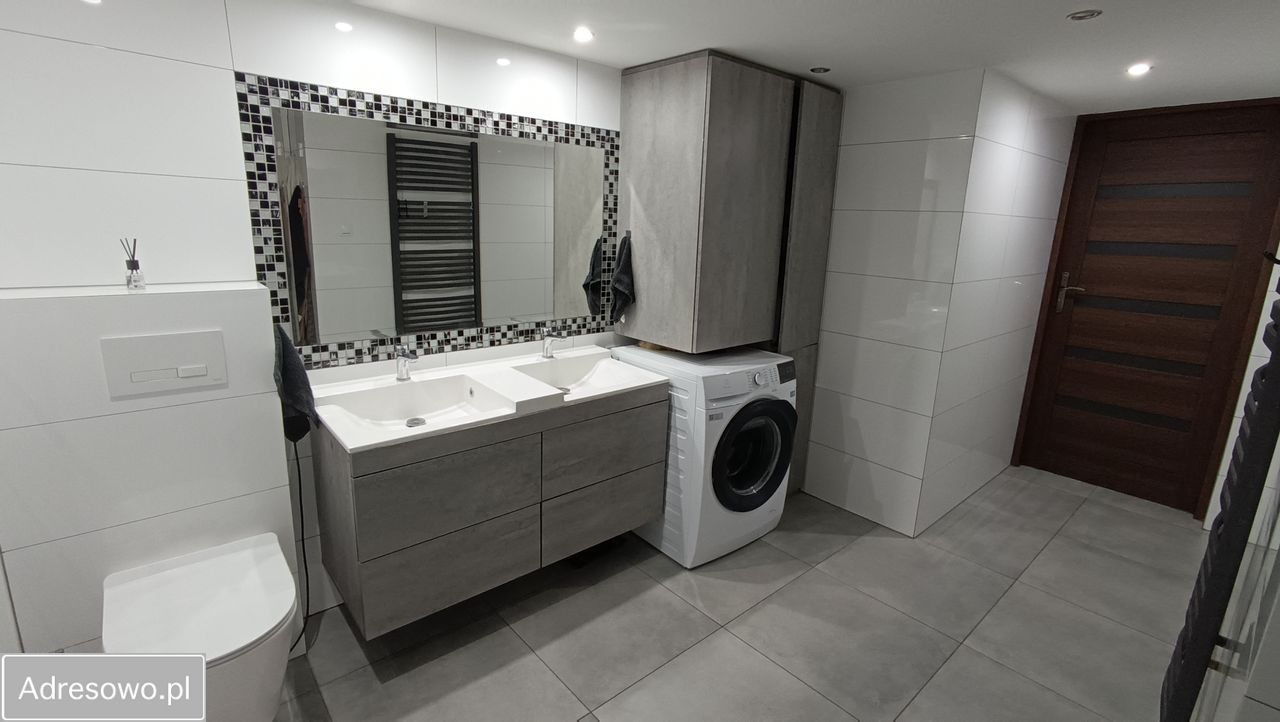 dom wolnostojący, 6 pokoi Uciechów, ul. Kościelna. Zdjęcie 9