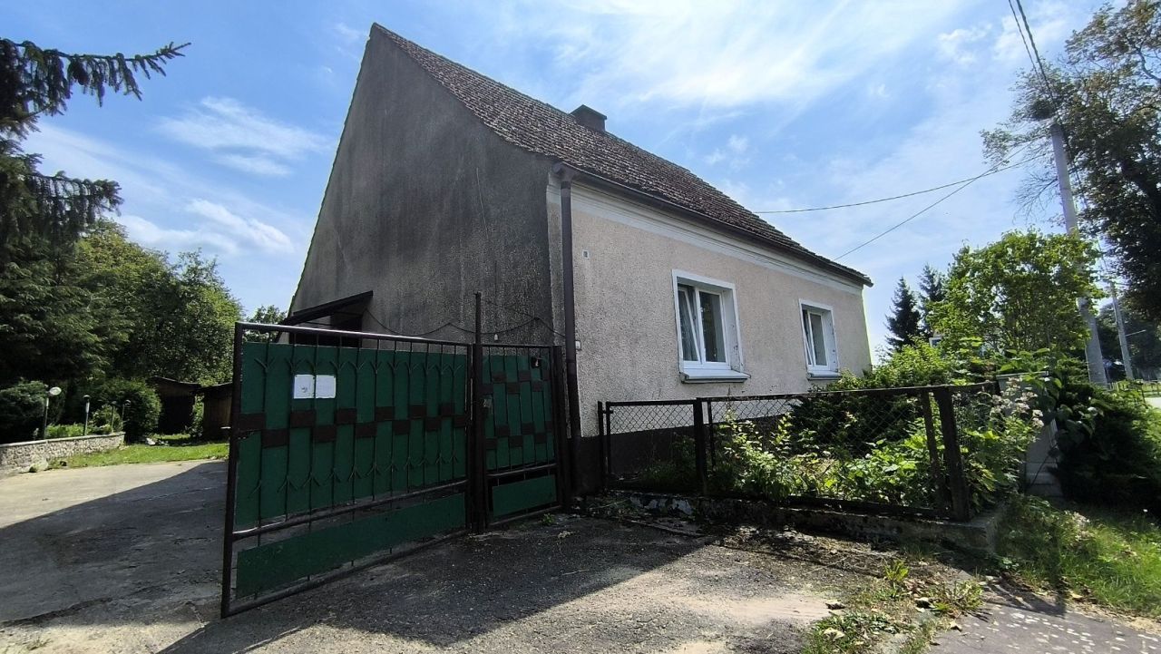 dom wolnostojący, 3 pokoje Tuczno. Zdjęcie 1