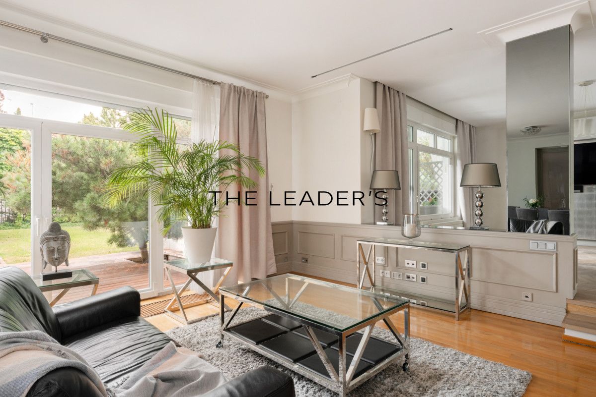 dom wolnostojący, 7 pokoi Chyliczki. Zdjęcie 2