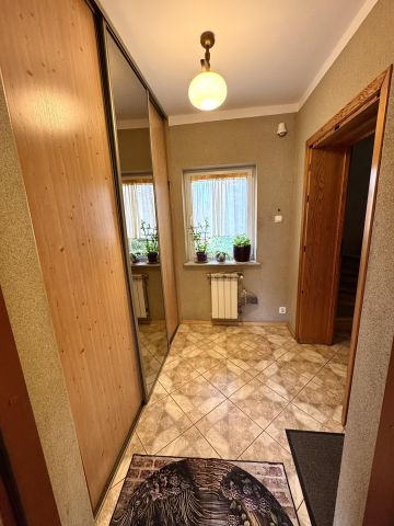 dom wolnostojący, 4 pokoje Sedranki. Zdjęcie 6