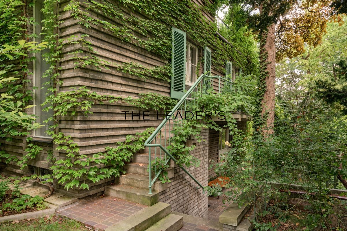 dom wolnostojący, 6 pokoi Warszawa Śródmieście. Zdjęcie 5