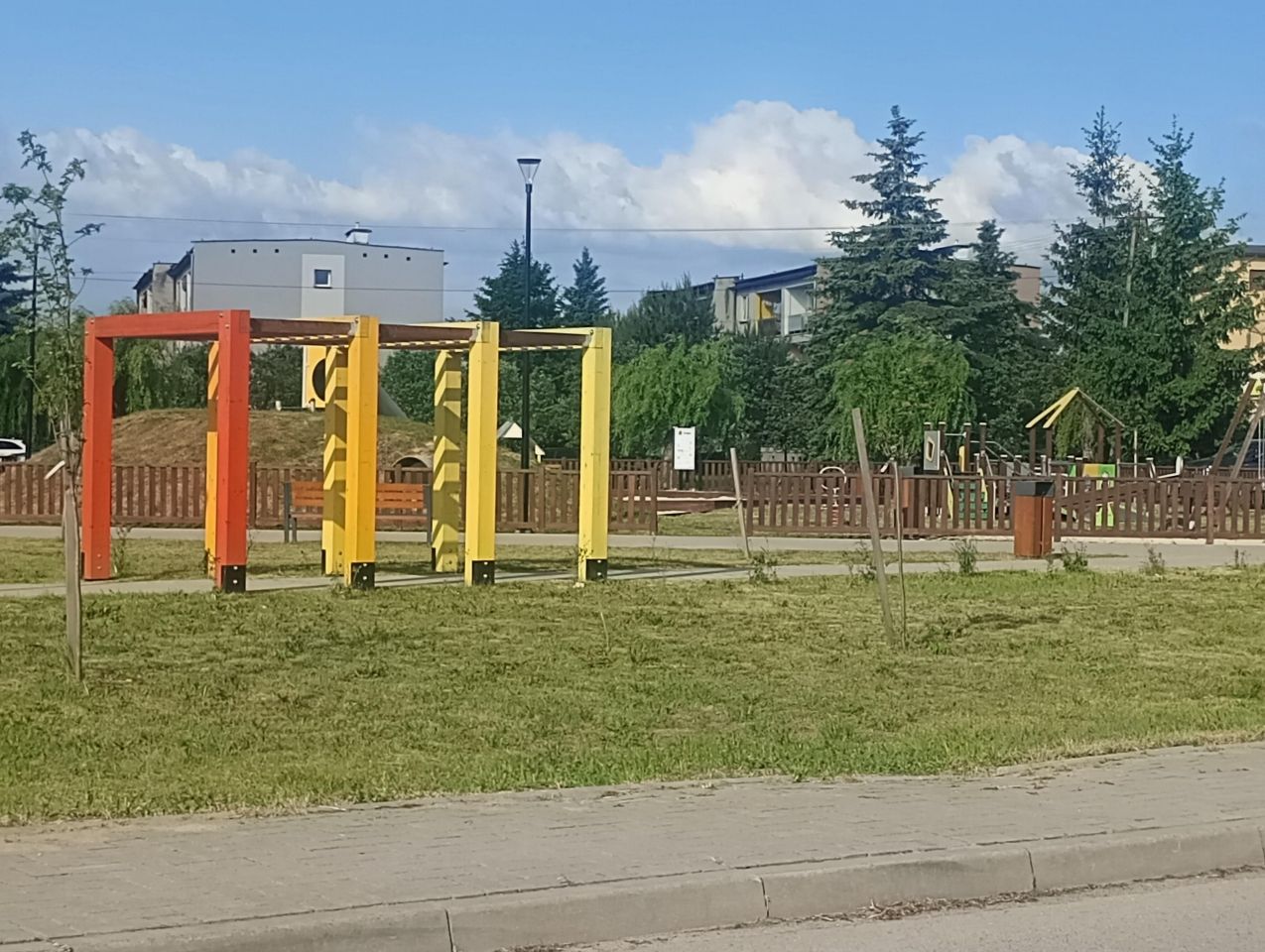 Mieszkanie 4-pokojowe Przytoczno. Zdjęcie 3