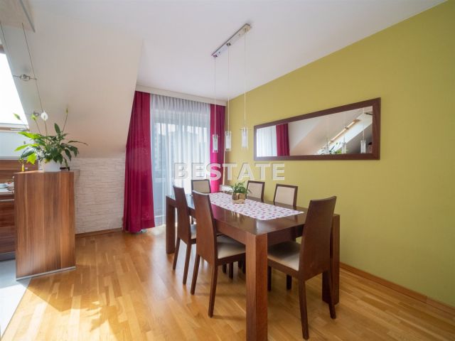 Mieszkanie 4-pokojowe Tarnów. Zdjęcie 4