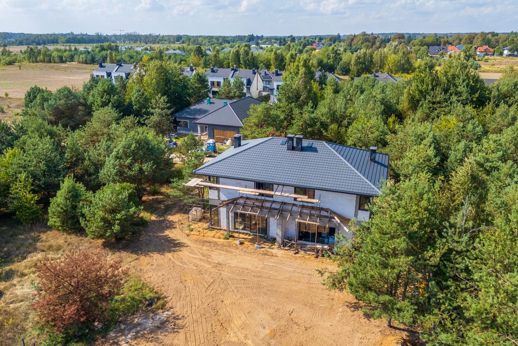 bliźniak, 5 pokoi Dosin. Zdjęcie 25