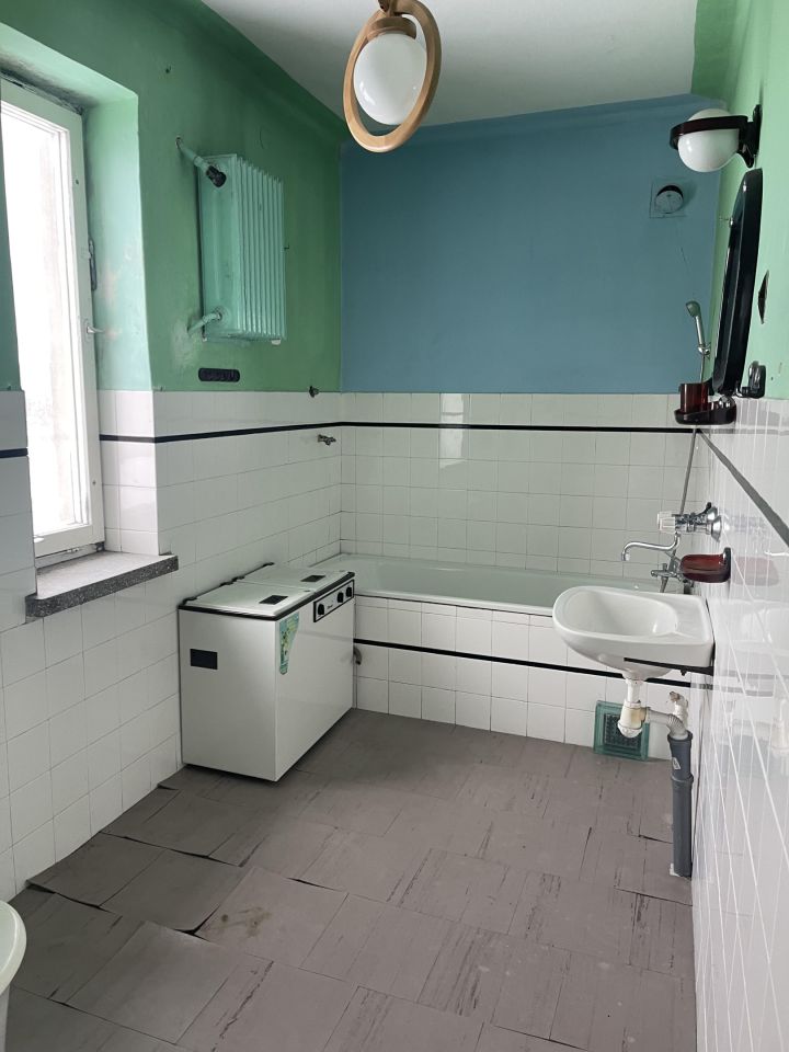 dom wolnostojący, 5 pokoi Dąbrowa. Zdjęcie 22