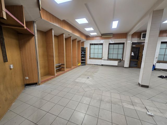 Lokal Waśniów, ul. Ostrowiecka. Zdjęcie 5