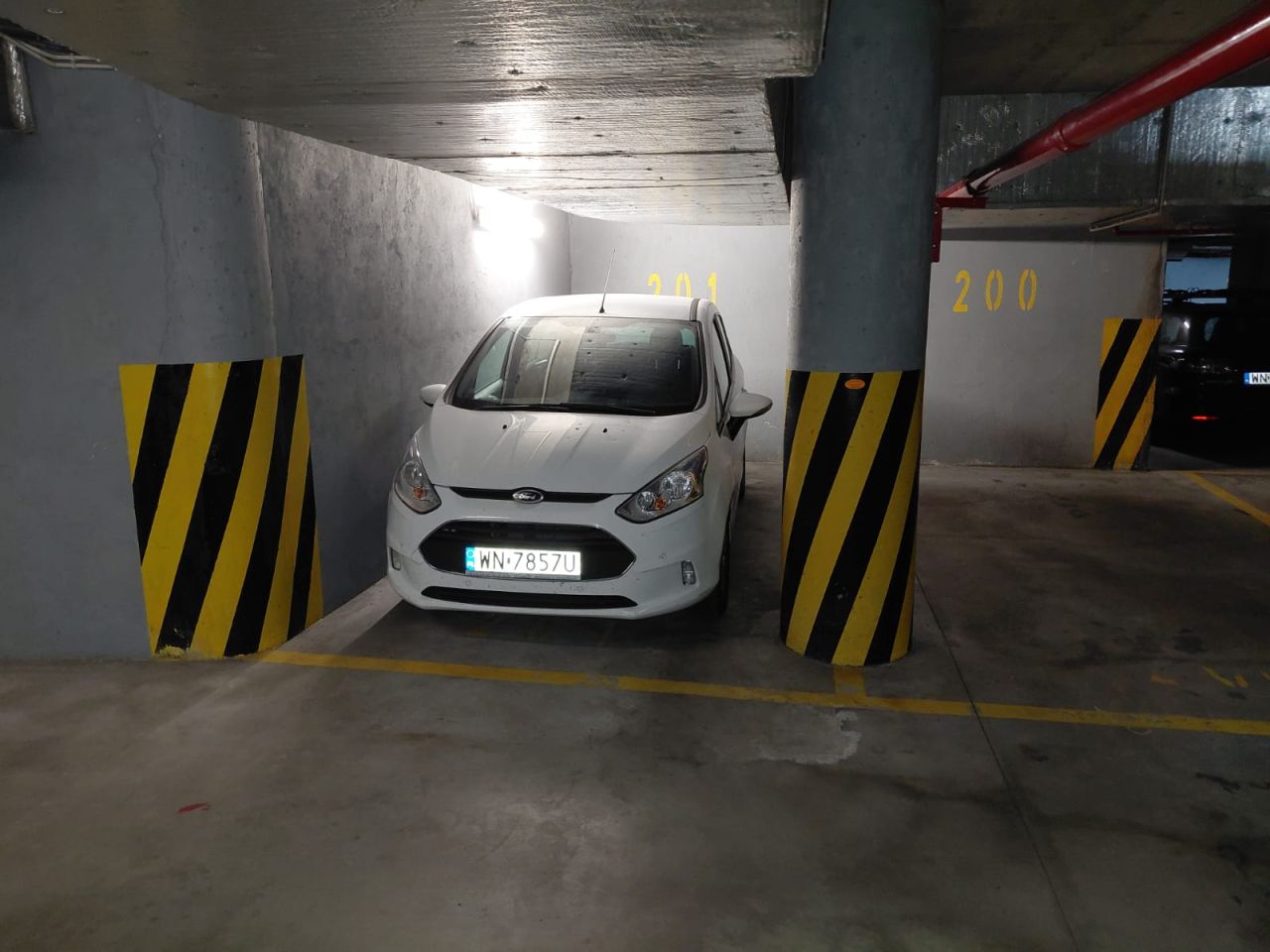 Nieruchomość komercyjna do wynajęcia bez pośredników 
 
 ul. Belgradzka 
 
 Warszawa Ursynów - Widok 3