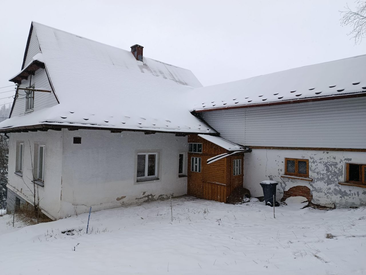 dom wolnostojący, 4 pokoje Sieniawa Bachulówka Niżnia. Zdjęcie 1