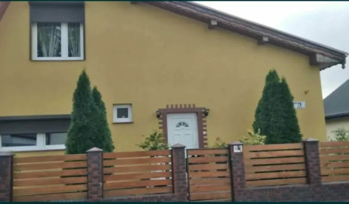 dom wolnostojący, 5 pokoi Łaziska