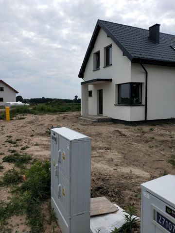 dom wolnostojący, 4 pokoje Słupno, ul. Łączna. Zdjęcie 2