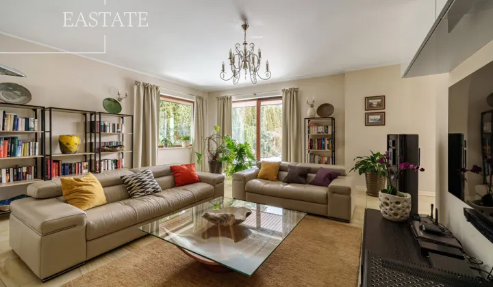 dom wolnostojący, 5 pokoi Parcela-Obory