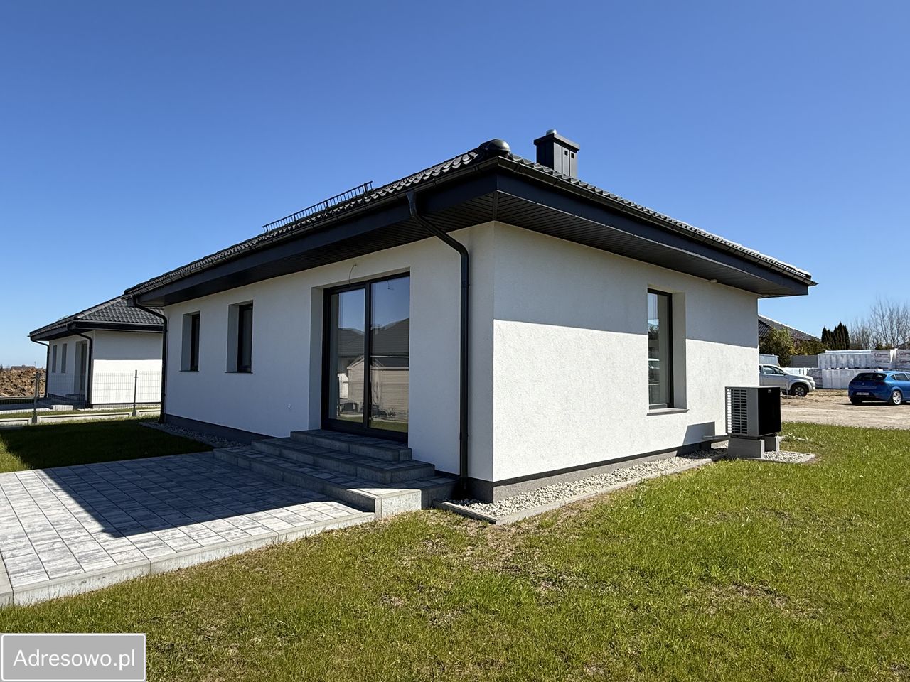 dom wolnostojący, 4 pokoje Różyny. Zdjęcie 8