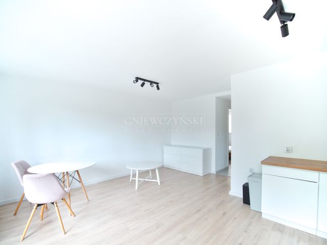 Mieszkanie 3-pokojowe Wrocław Grabiszyn, ul. Żelazna. Zdjęcie 2