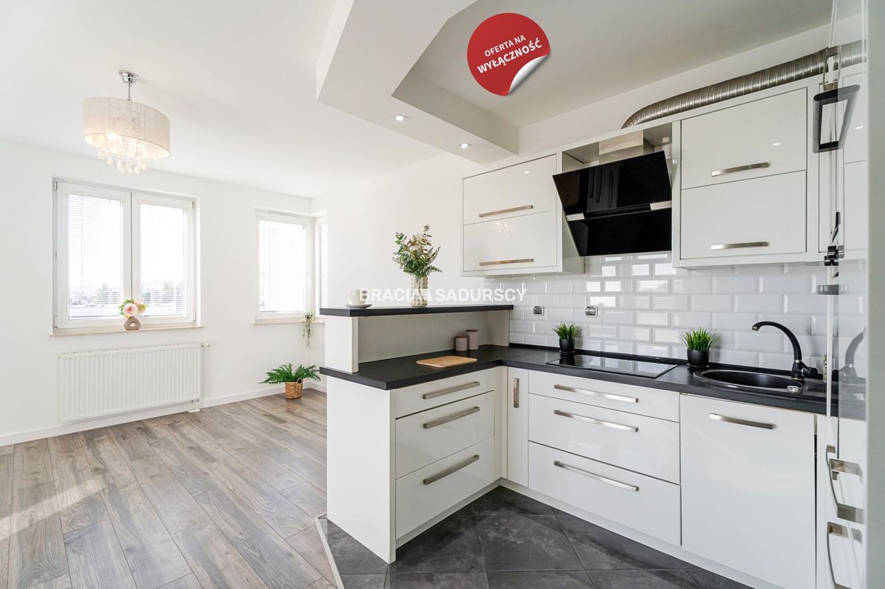 Mieszkanie 3-pokojowe Kraków Prądnik Biały, al. 29 Listopada. Zdjęcie 1