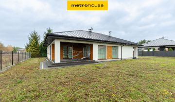 dom wolnostojący, 4 pokoje Izbica