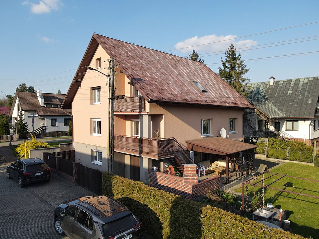 dom wolnostojący, 8 pokoi Opole Winów, pl. Róż. Zdjęcie 21