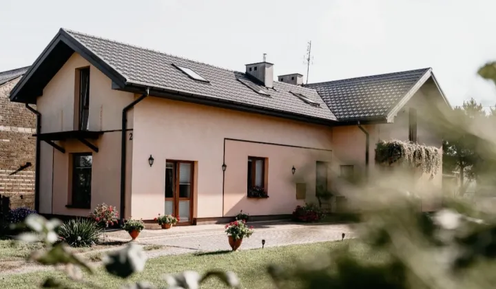 dom wolnostojący Wolica