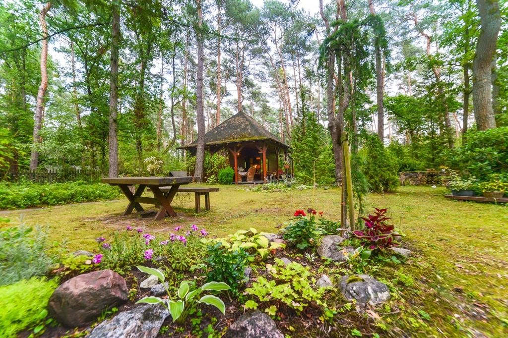 dom wolnostojący, 6 pokoi Poddębie, ul. Sosnowa. Zdjęcie 3