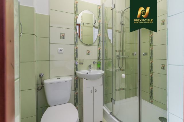 dom wolnostojący, 8 pokoi Gdynia. Zdjęcie 10