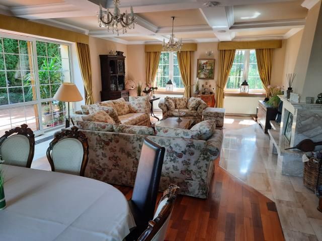 dom wolnostojący, 8 pokoi Gościno. Zdjęcie 3