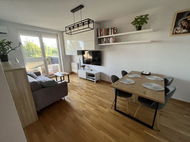 Mieszkanie 2-pokojowe Kraków Czyżyny, ul. Marii Dąbrowskiej. Zdjęcie 1