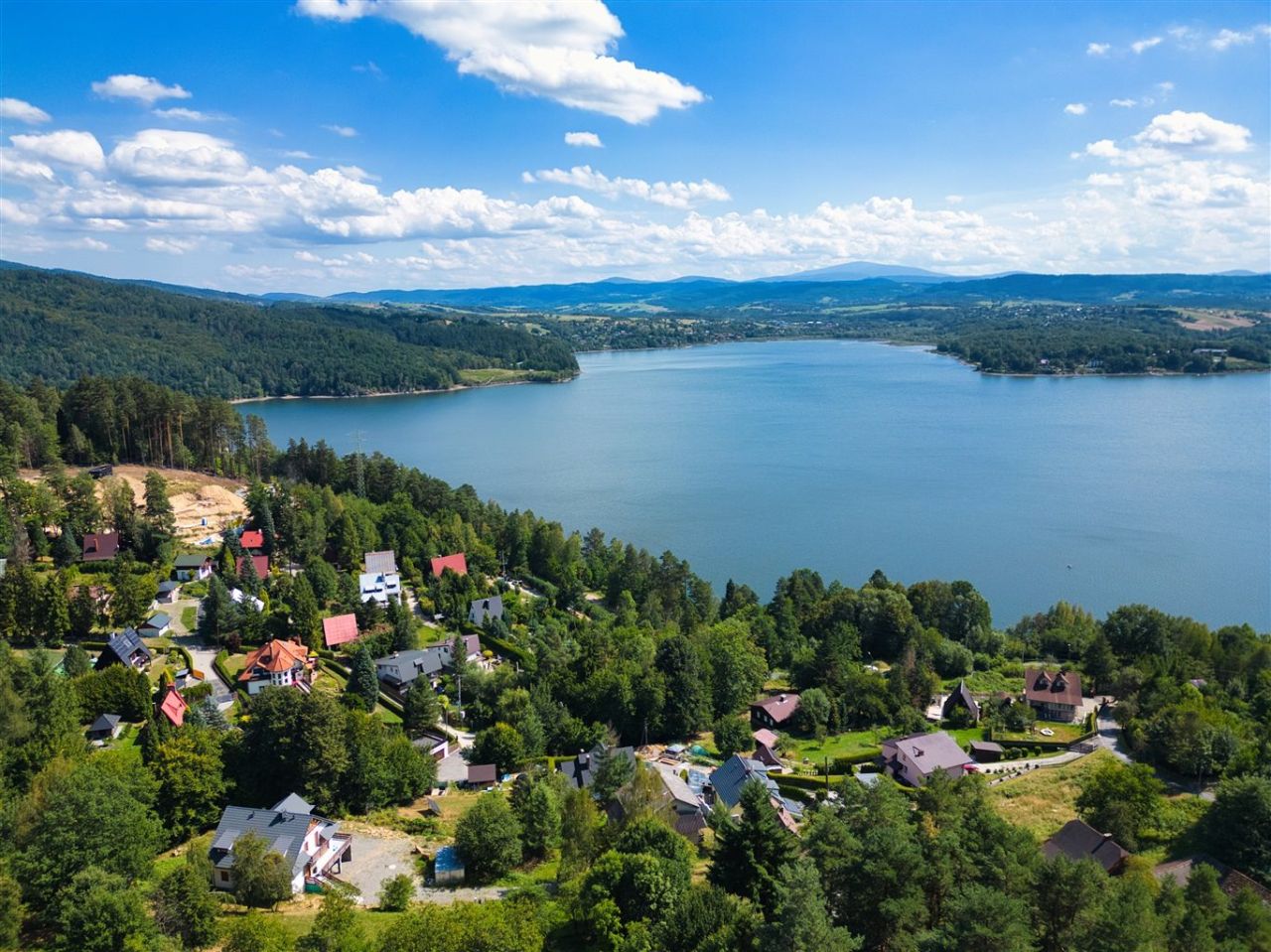 dom wolnostojący, 4 pokoje Tresna. Zdjęcie 2