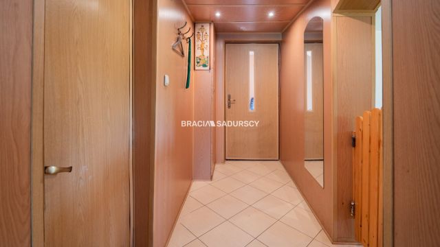 dom wolnostojący, 3 pokoje Myślenice, ul. Kornela Ujejskiego. Zdjęcie 13