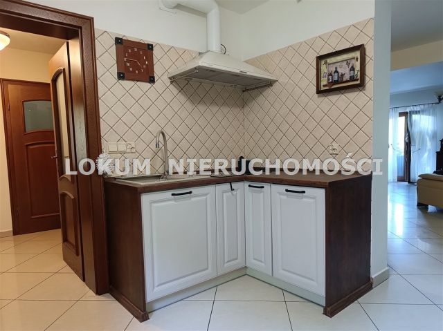 dom wolnostojący, 8 pokoi Jastrzębie-Zdrój Bzie Zameckie. Zdjęcie 29