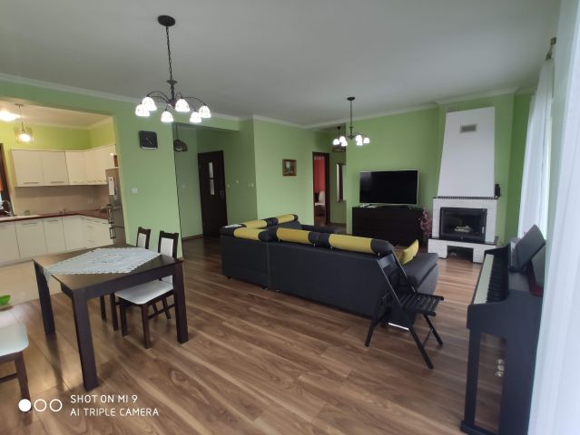 dom wolnostojący, 3 pokoje Seroki-Parcela, ul. Pałacowa. Zdjęcie 3