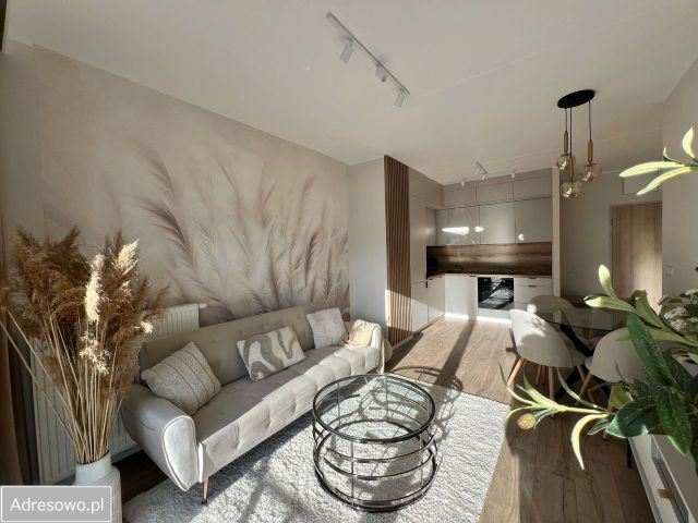 Mieszkanie 2-pokojowe Poznań Podolany, ul. Jasielska. Zdjęcie 1