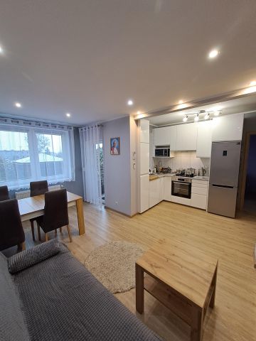 Mieszkanie 3-pokojowe Września Centrum, ul. Ignacego Paderewskiego. Zdjęcie 1