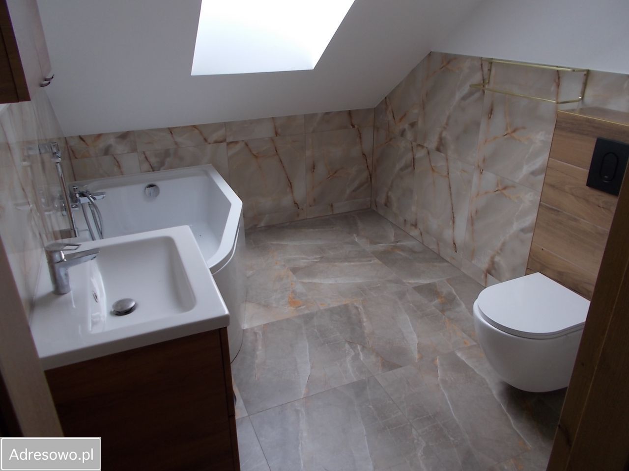 dom wolnostojący, 8 pokoi Dobieszków, ul. Miła. Zdjęcie 9