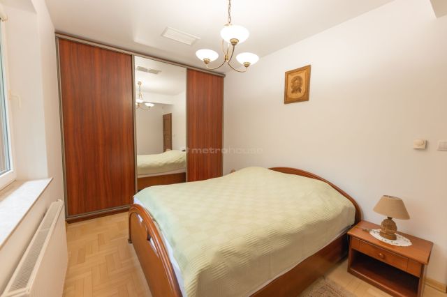 dom wolnostojący, 4 pokoje Borowa Góra. Zdjęcie 20