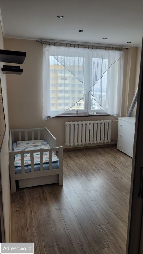 Mieszkanie 3-pokojowe Żory. Zdjęcie 9