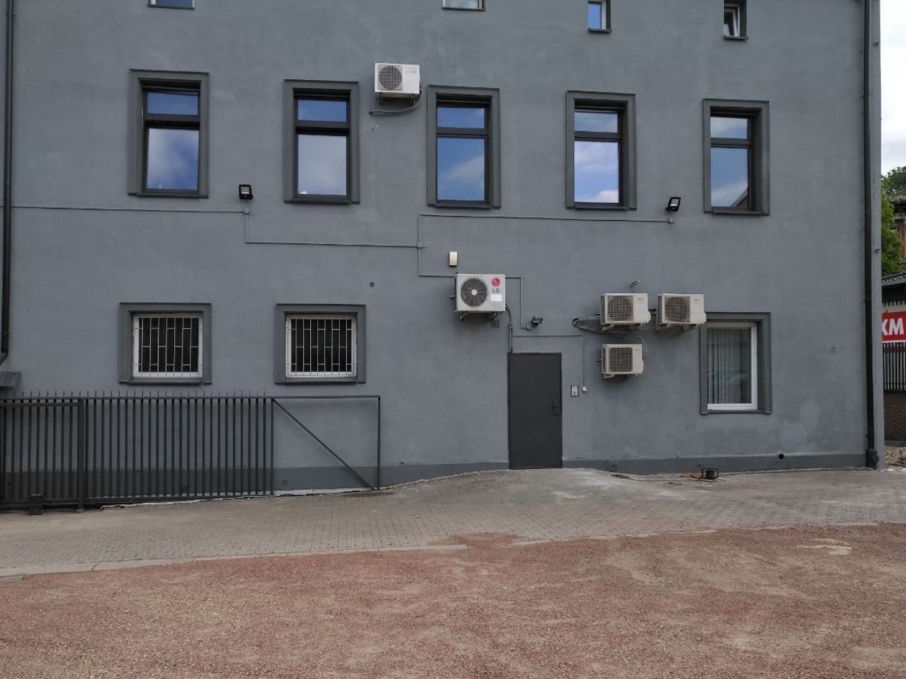 Biuro Mysłowice, ul. Powstańców. Zdjęcie 5