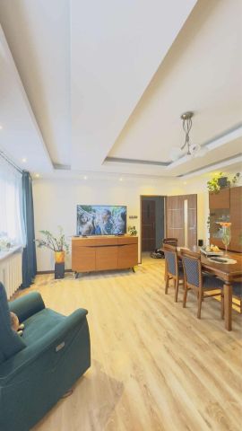 Mieszkanie 3-pokojowe Zamość. Zdjęcie 1