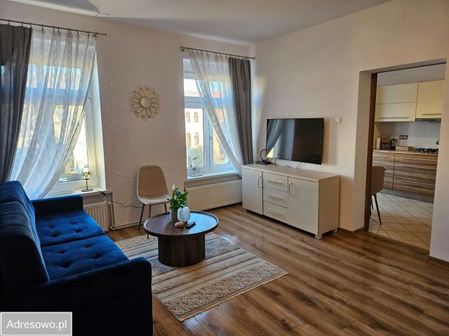 Mieszkanie 1-pokojowe Wałbrzych Śródmieście, ul. Marii Konopnickiej. Zdjęcie 1