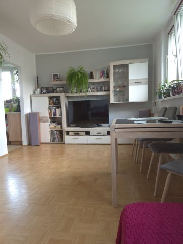 Mieszkanie 3-pokojowe Bielsko-Biała Złote Łany, ul. Akademii Umiejętności. Zdjęcie 1