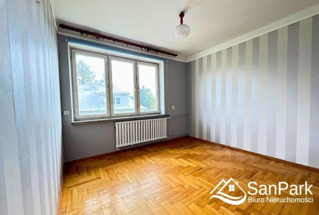 Mieszkanie 3-pokojowe Olszanica. Zdjęcie 4