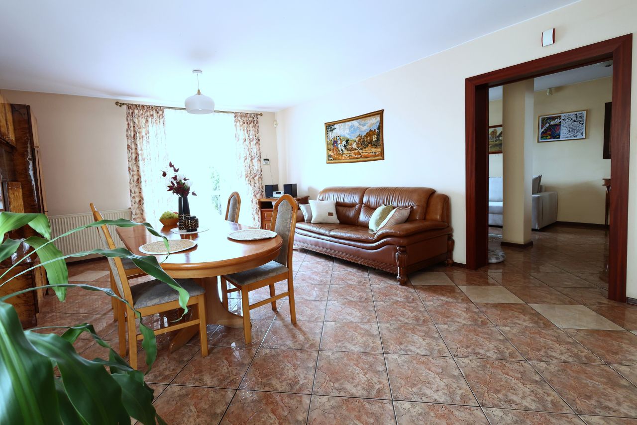 dom wolnostojący, 5 pokoi Raciąż, pl. Adama Mickiewicza. Zdjęcie 8