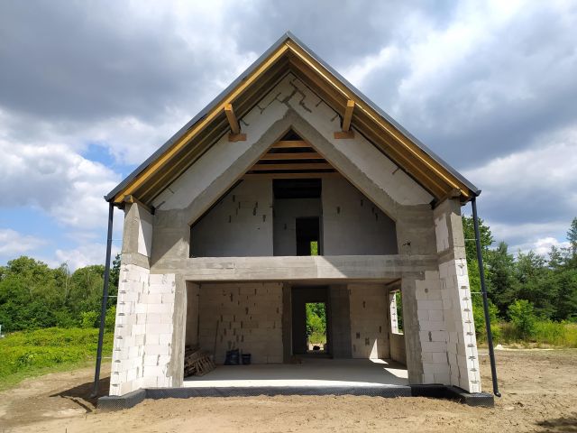 dom wolnostojący, 4 pokoje Garbicz. Zdjęcie 1