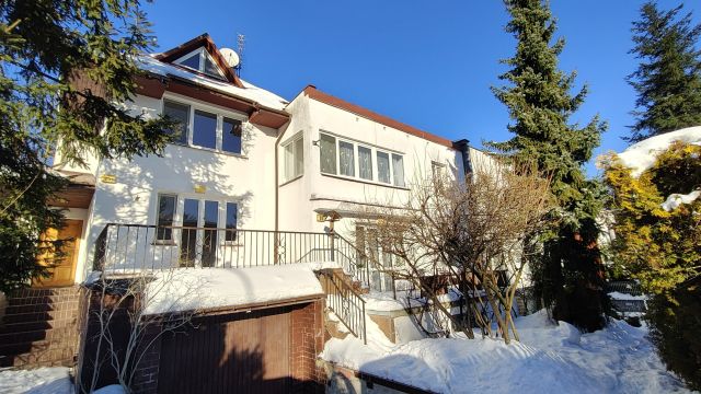 dom szeregowy, 9 pokoi Warszawa Bemowo, ul. Alberta Einsteina. Zdjęcie 1