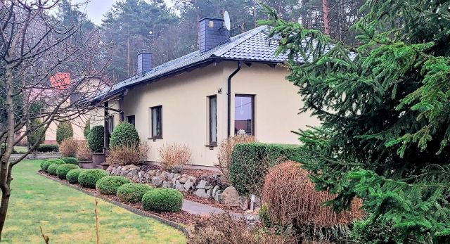 dom wolnostojący, 4 pokoje Kobyla Góra Onufry, ul. Wojska Polskiego. Zdjęcie 1