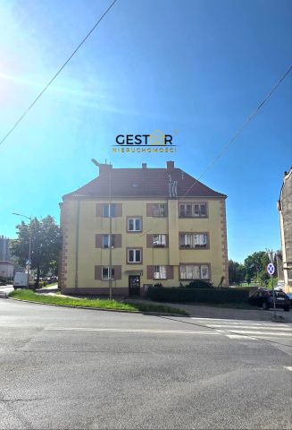 Mieszkanie 3-pokojowe Dzierżoniów, ul. Henryka Sienkiewicza. Zdjęcie 20