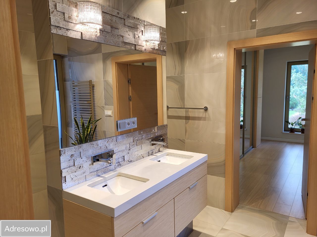 dom wolnostojący, 4 pokoje Tomaszów Mazowiecki. Zdjęcie 12