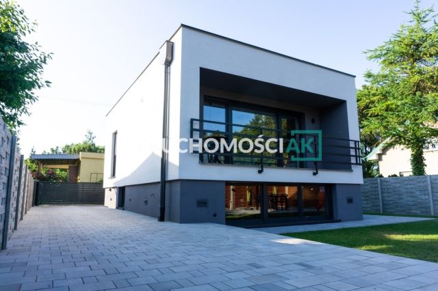 dom wolnostojący, 4 pokoje Mikorzyn. Zdjęcie 2