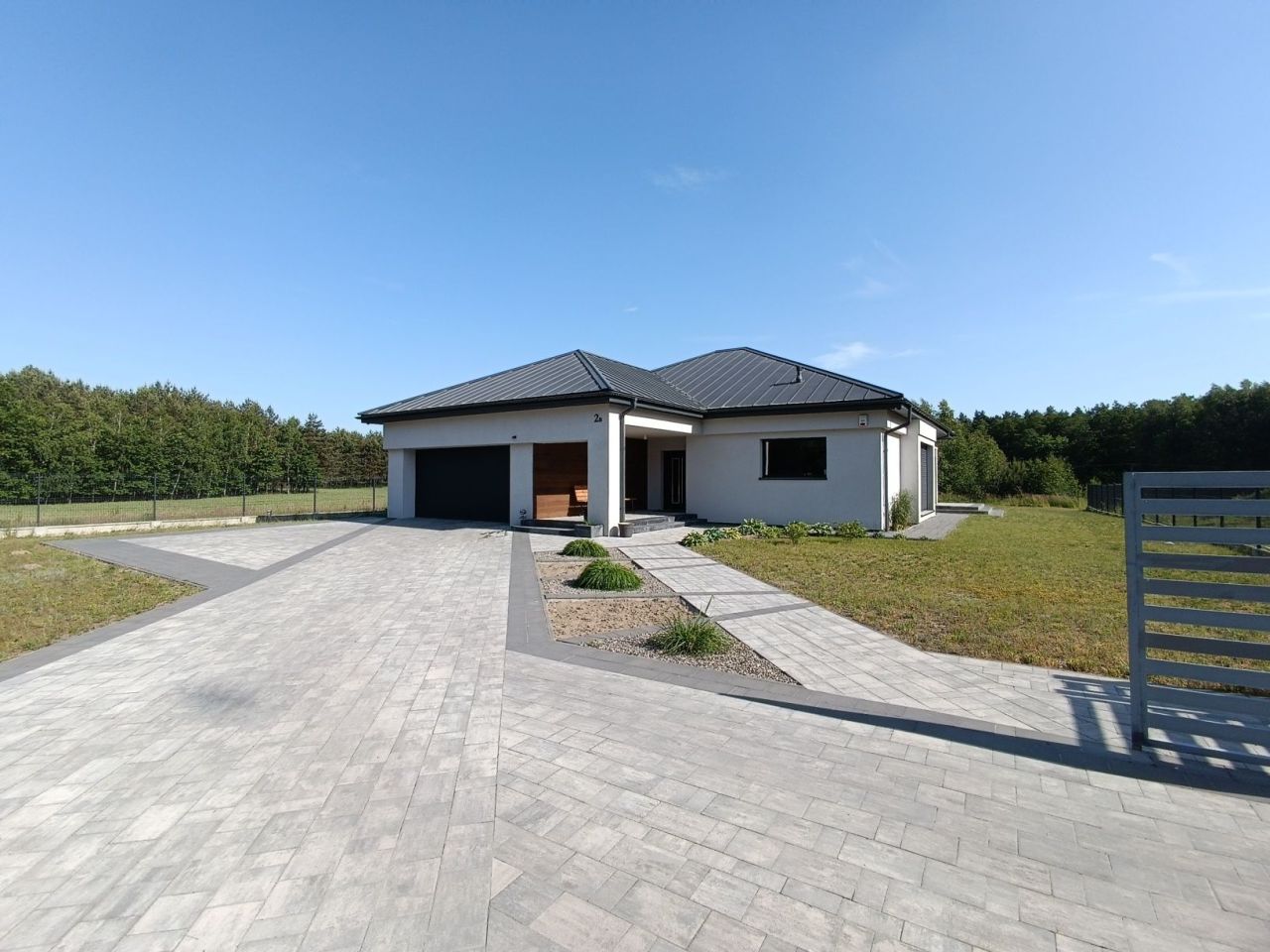 dom wolnostojący, 3 pokoje Serniki-Kolonia. Zdjęcie 1