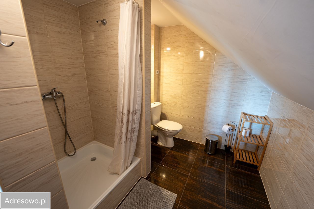 dom wolnostojący, 14 pokoi Polańczyk, ul. Spokojna. Zdjęcie 15