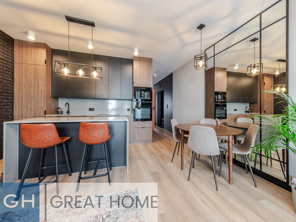 Mieszkanie 3-pokojowe Marki, ul. Wesoła. Zdjęcie 1