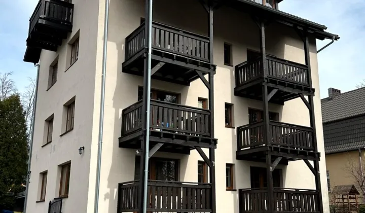 dom wolnostojący, 13 pokoi Szklarska Poręba, ul. 1 Maja